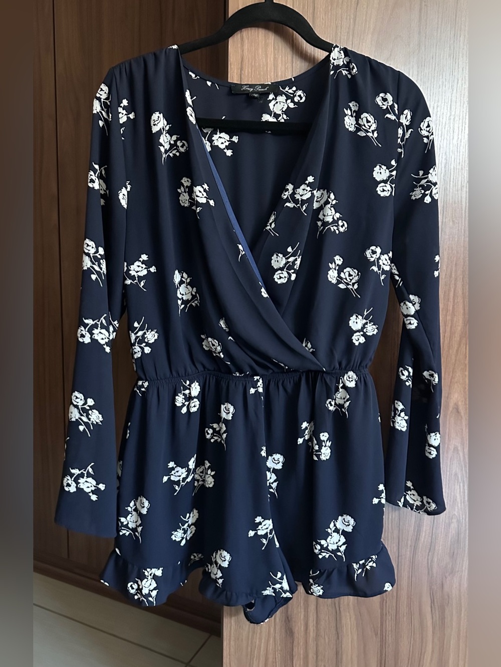 Honey Punch Navy and White Floral Long Sleeve Romper Dress SMALL
